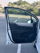 تويوتا يارس موديل 2014 خليجي حاله ممتازه جداا من الداخل والخارج