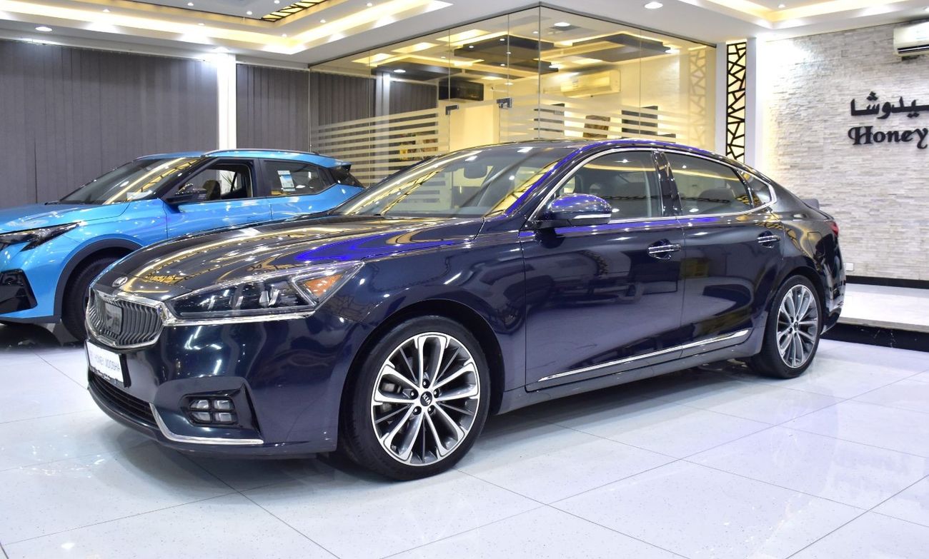 Kia Cadenza EXCELLENT DEAL for our KIA Cadenza ( 2019 Model ) in Dark Blue Color American Specs