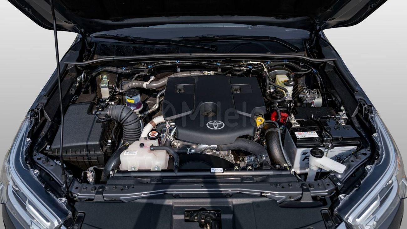 Toyota Hilux  HILUX DC 2.8 DIESEL MEV AT 4WD | 2-YEAR WARRANTY + SERVICE AVAILABLE | IN-HOUSE FINANCING | 0% DOWN