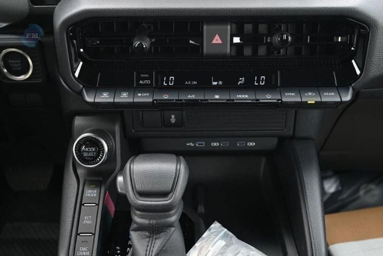 تويوتا برادو TX 2.8L Diesel 7 Seater Automatic