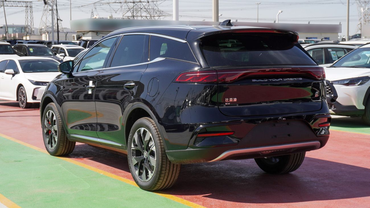 بي واي دي تانغ