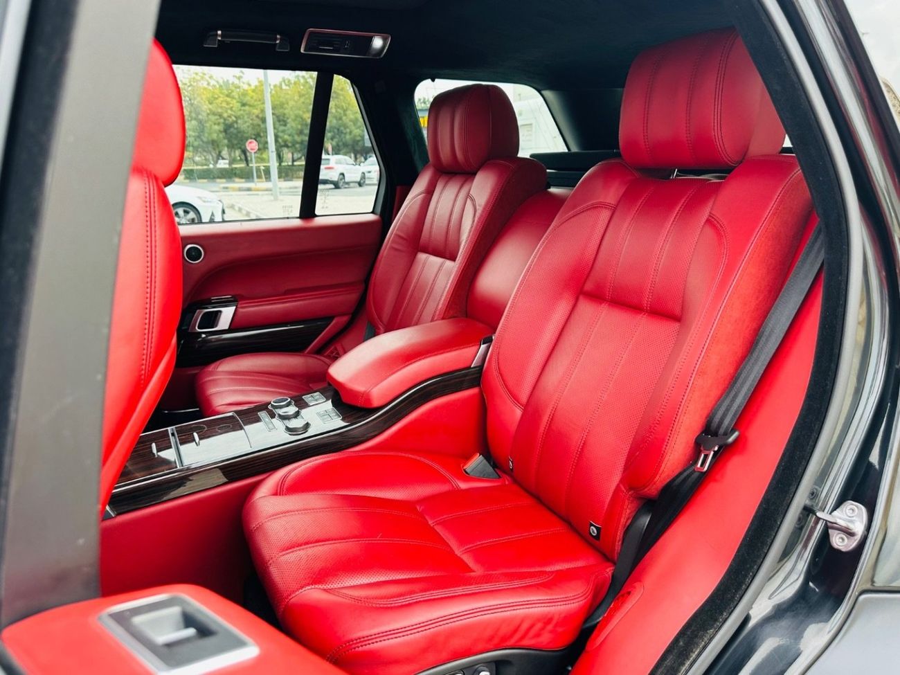 Land Rover Range Rover RANGE ROVER VOUGE Autobiography Black 5.0L