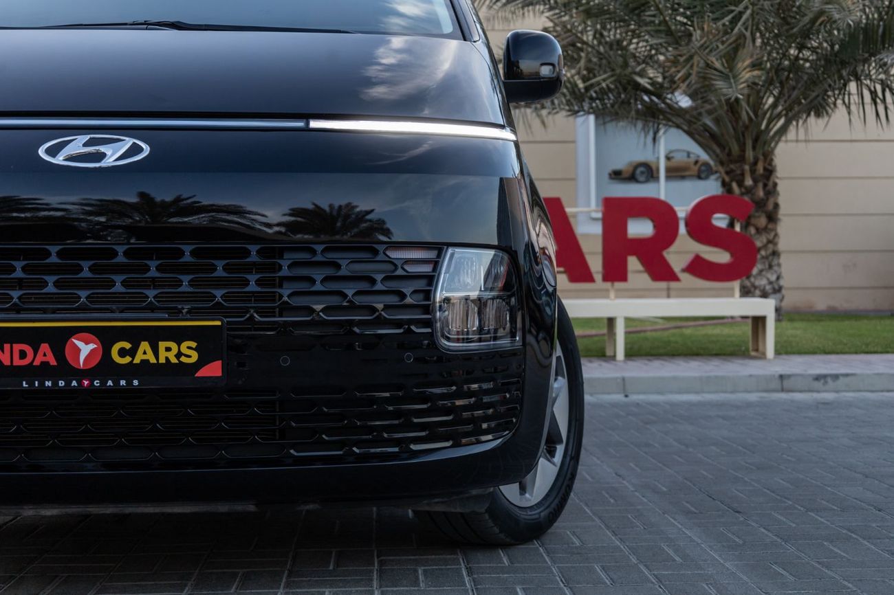 Hyundai Staria 3.5L Luxury (7 Seater)