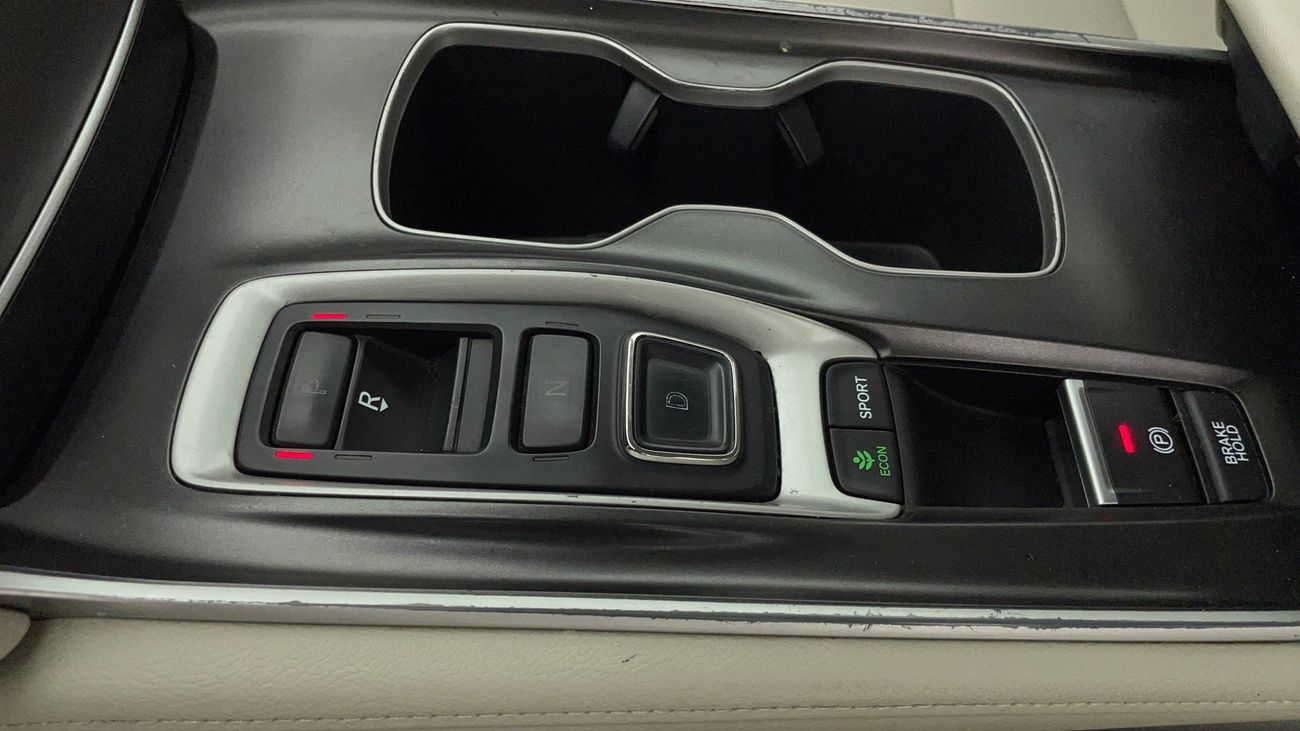 هوندا أكورد LX SPORT 2 | بدون دفعة مقدمة | اختبار القيادة في المنزل