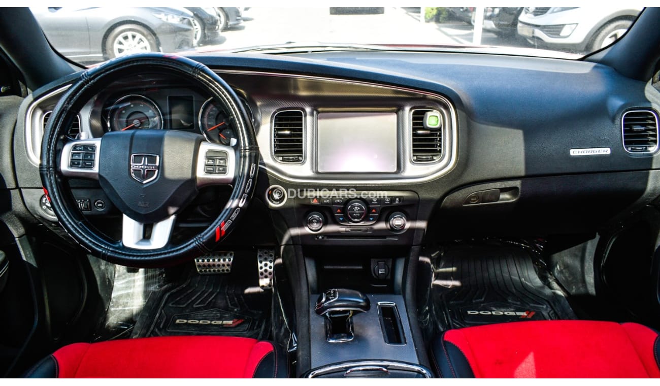 Dodge Charger Import - number one - hatch - leather - rear spoiler - cruise control - alloy wheels - sensors in ex