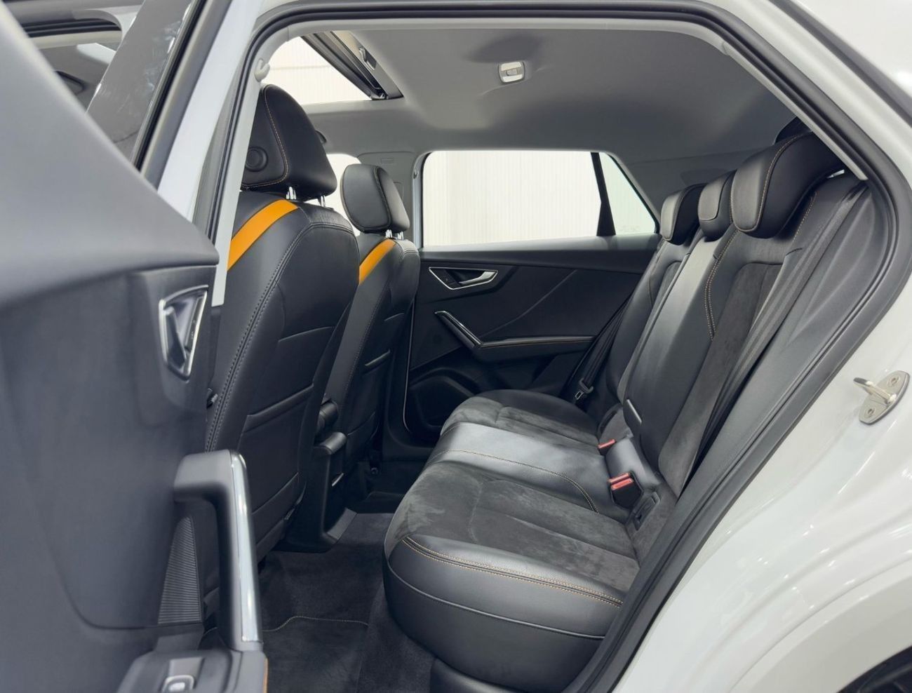 أودي اي ترون Q2L 30 E-Tron 2022 Audi Q2L 30 E-Tron, Warranty, Very Low Kms, Excellent Condition, GCC