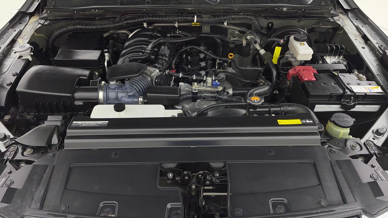 نيسان إكستيرا SE 2.5 | بدون دفعة مقدمة | اختبار قيادة مجاني للمنزل