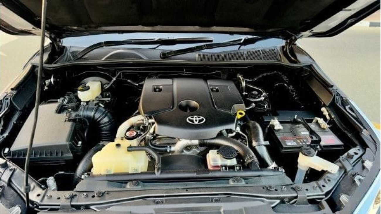 تويوتا فورتونر -