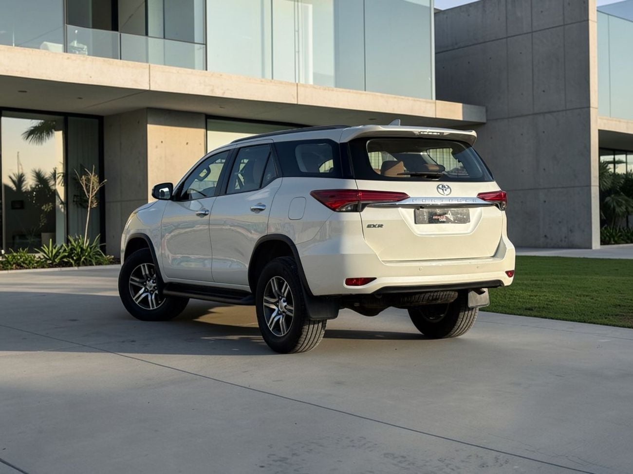Toyota Fortuner EXR 2.7L (160 HP) AED 1,440 P.M | 0% DOWN PAYMENT | TOYOTA FORTUNER EXR | 2.7L I4 4WD | 2020 | FULL
