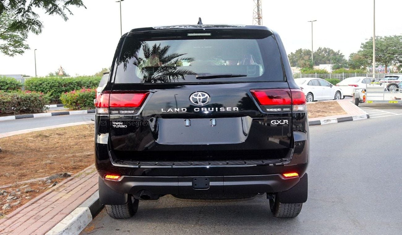 تويوتا لاند كروزر 2026 Model Toyota Land Cruiser (LC300) GXR, 3.5L Petrol 4WD 10A/T