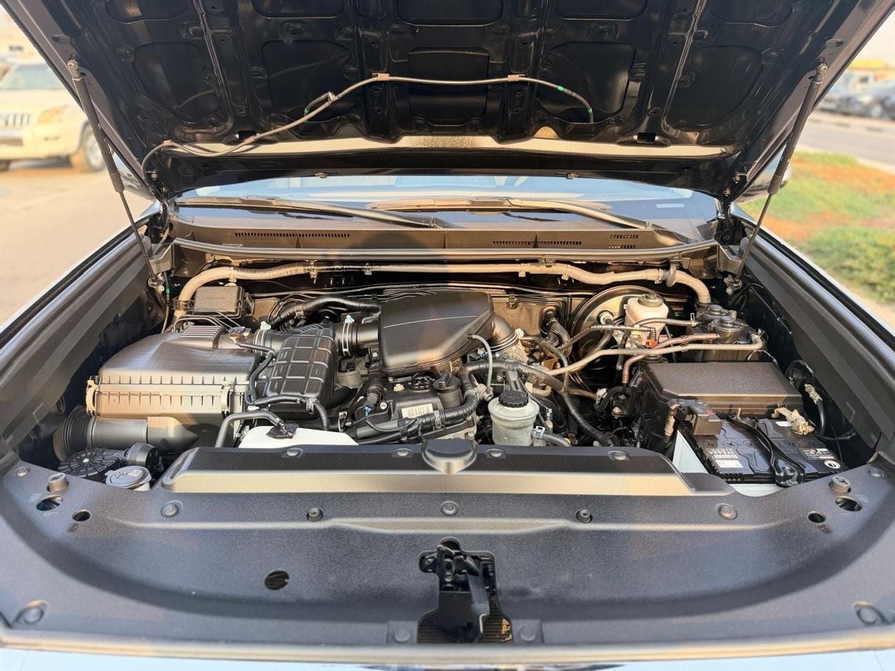 تويوتا برادو VXR 2.7L 4WD