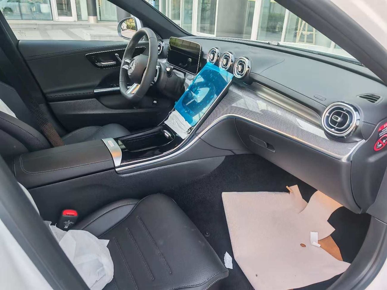 مرسيدس بنز C 260 L Full opti o n