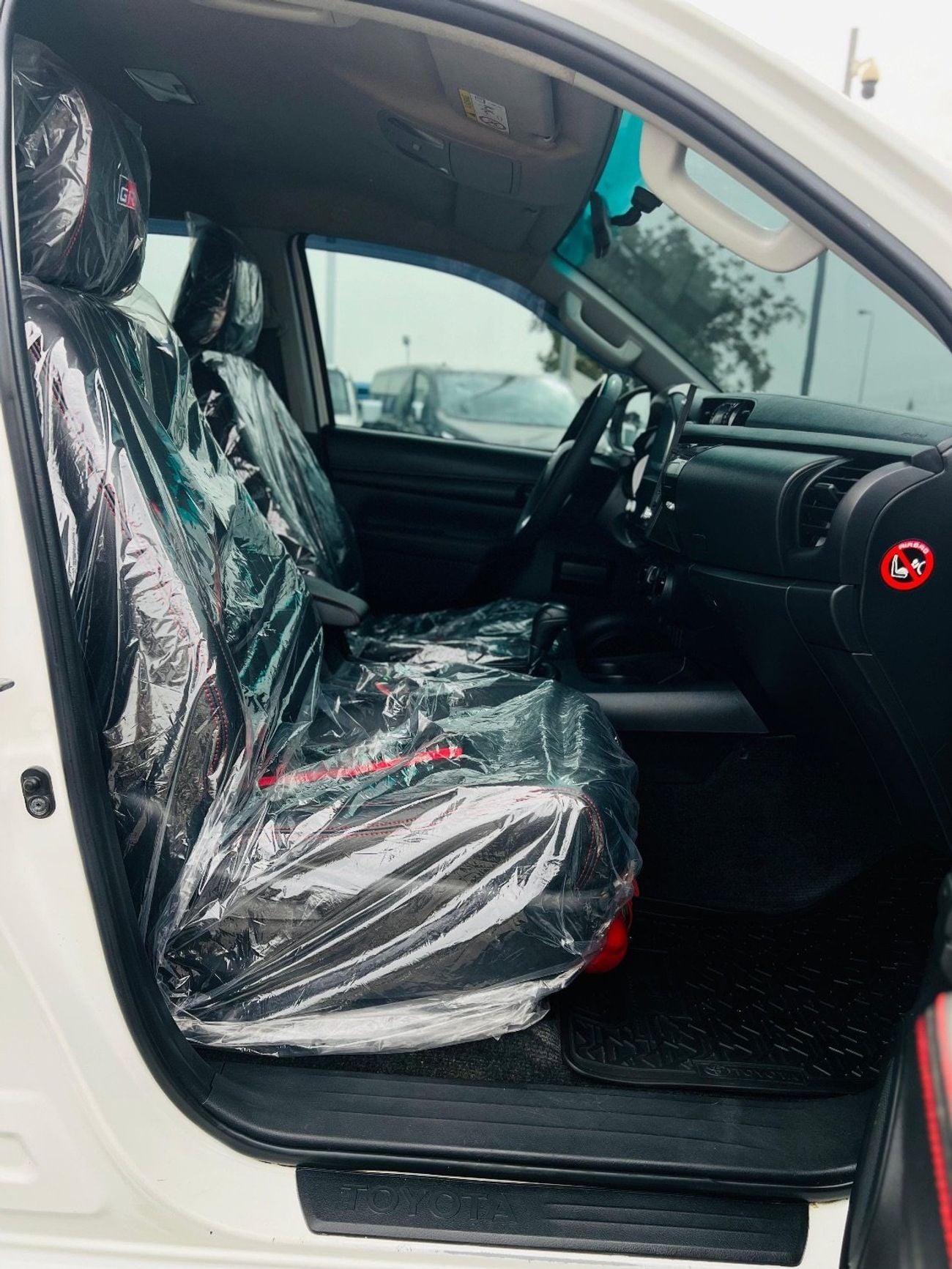Toyota Hilux GL 2.7L Double Cab Utility