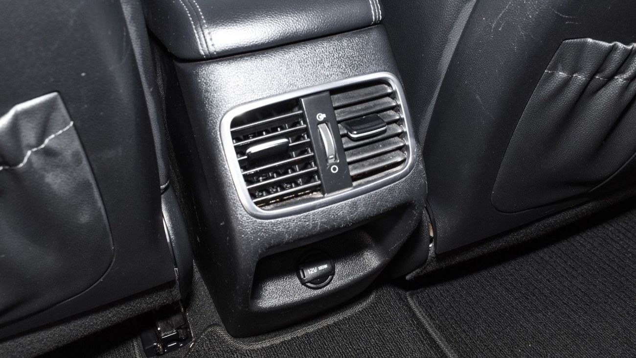 Kia K5 خاليه من الحوادث