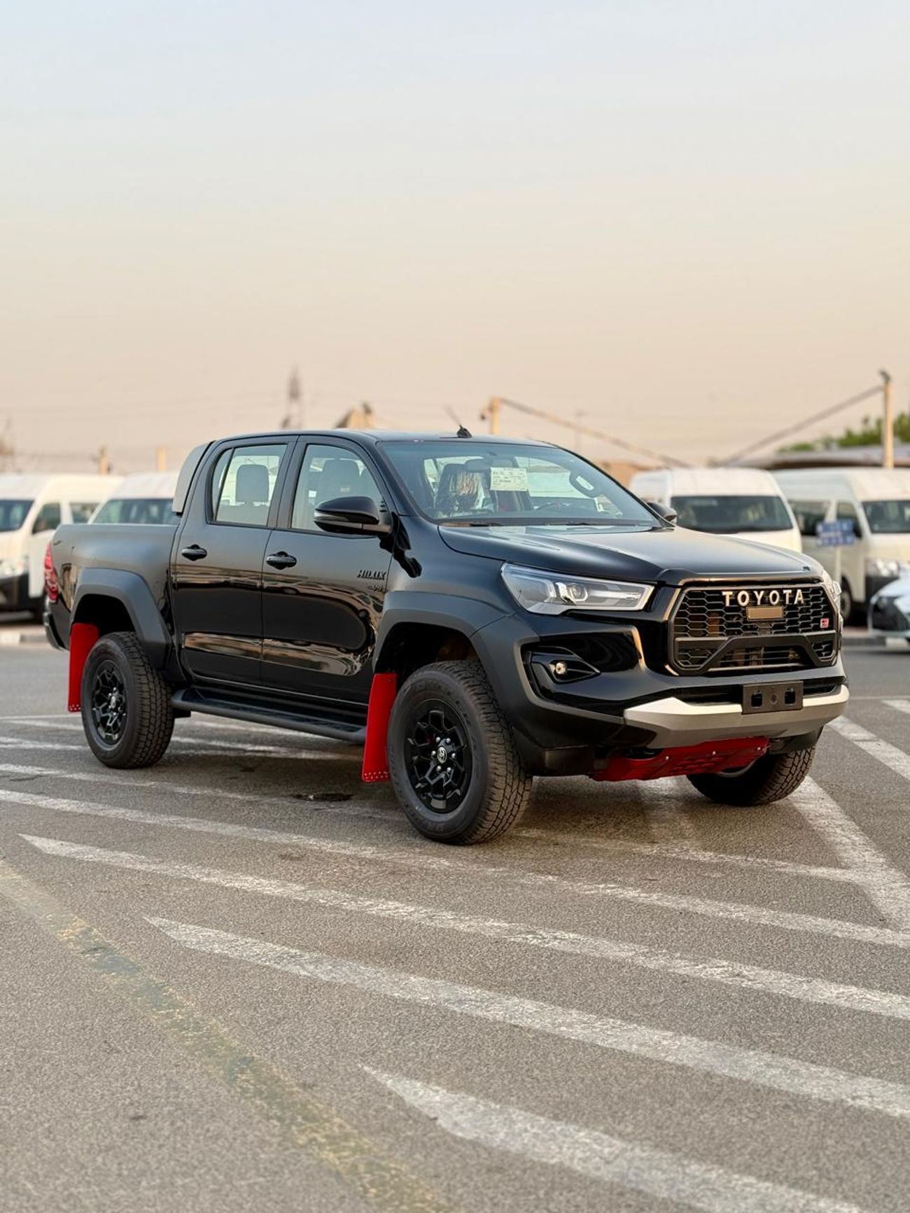 تويوتا هيلوكس Toyota Hilux GR Sport 4.0L