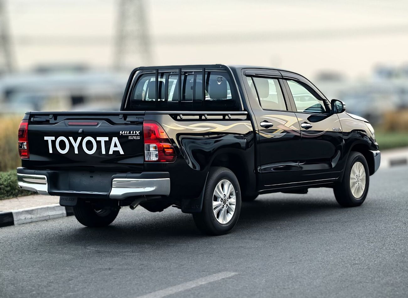 Toyota Hilux TOYOTA HILUX 2.7L PETROL RWD  MANUAL TRANSMISSION