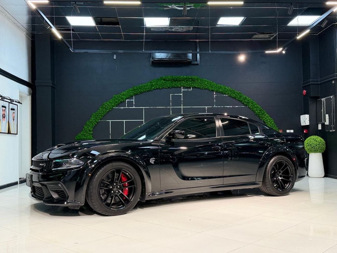Dodge Charger SRT Hellcat 6.2L (707 HP)