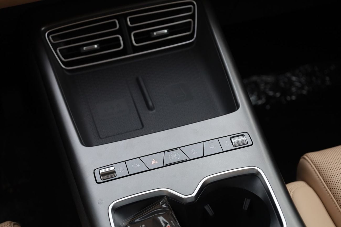 بي واي دي سونغ برو 1.5L Plug-in  BEYOND 2025 Model only for export