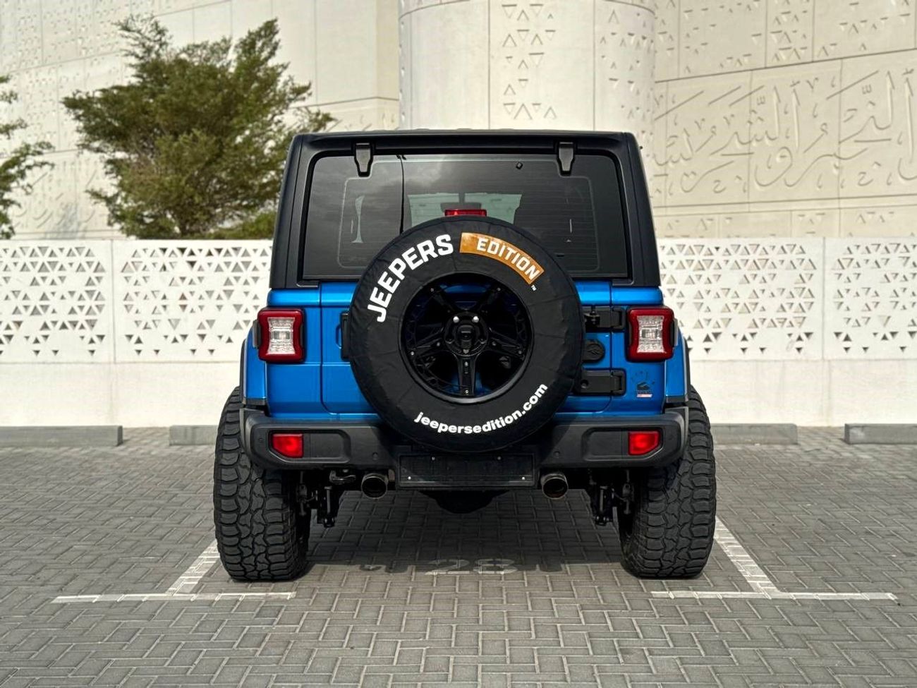 Jeep Wrangler Sport 3.6L A/T (5 Seater)