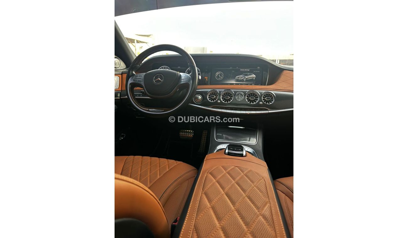 مرسيدس بنز S 550