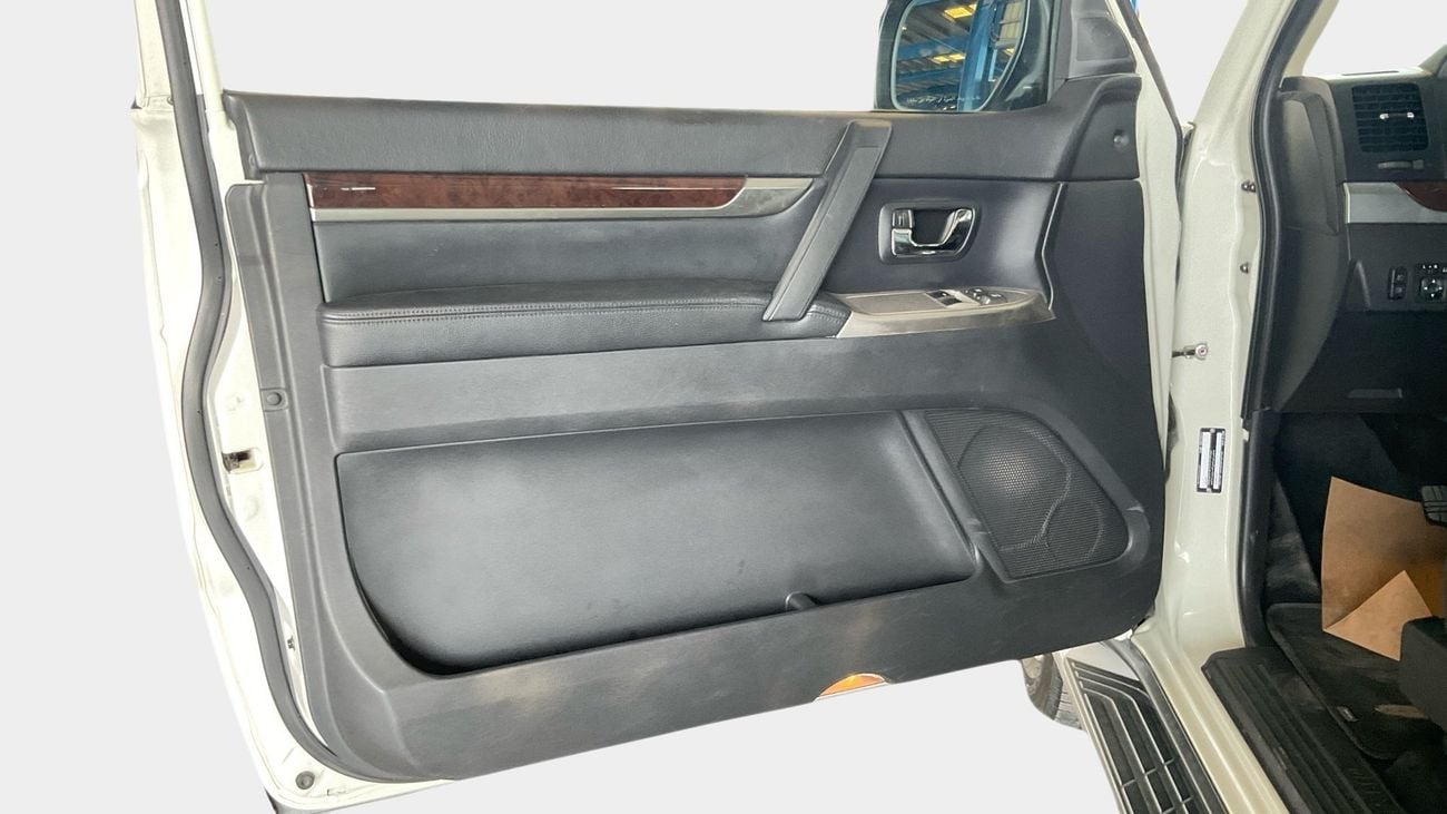 Mitsubishi Pajero GLS HIGHLINE | Guaranteed Warranty | 0 Down Payment