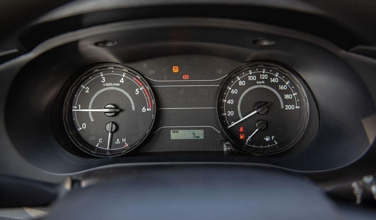 تويوتا هيلوكس GL Toyota hilux 24L diesel basic option MY2024