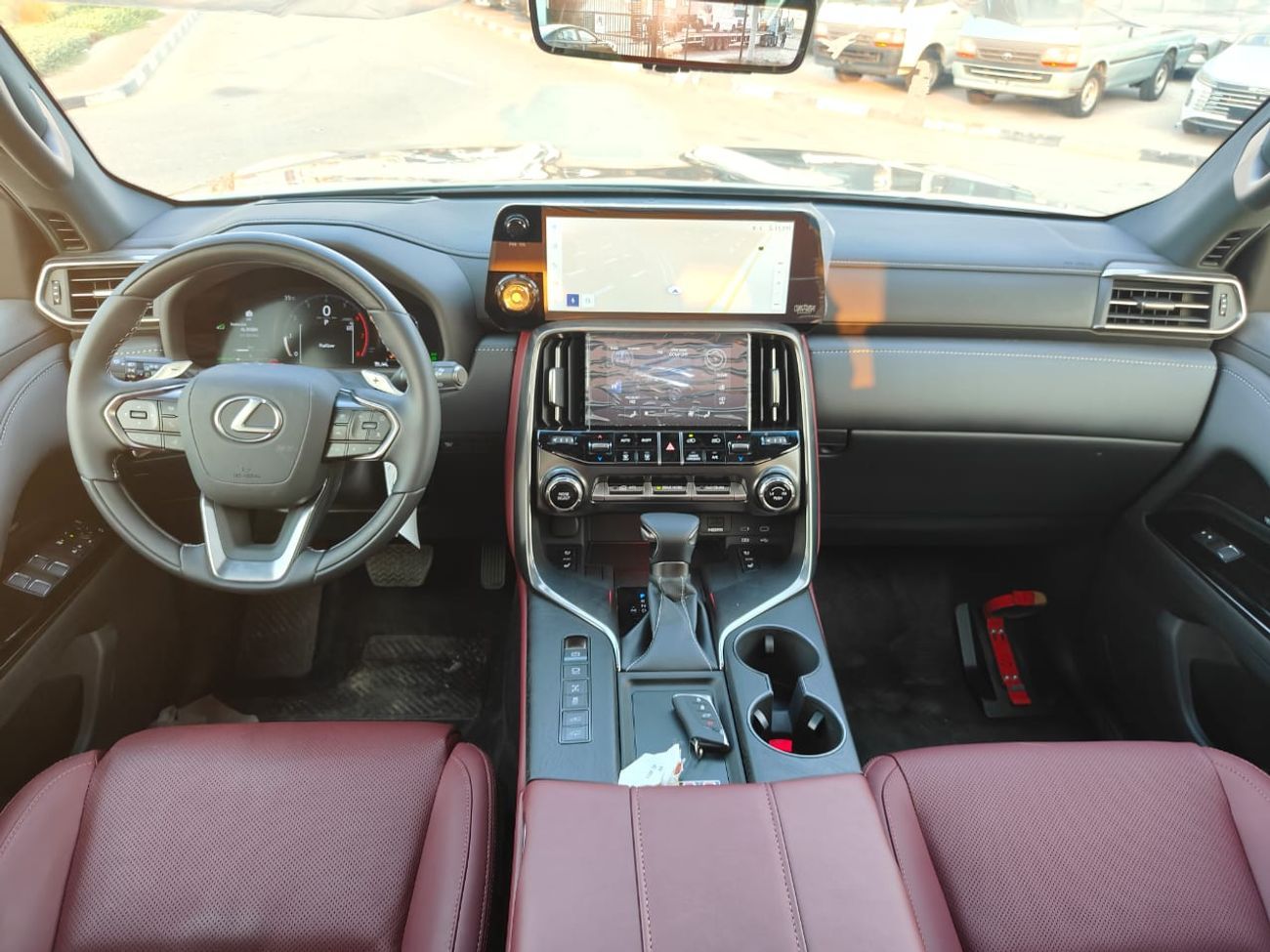 لكزس LX 600 2026 Lexus LX600 Signature (7-Seater) 3.5L V6 Twin-Turbo Petrol A/T 4WD Export Only