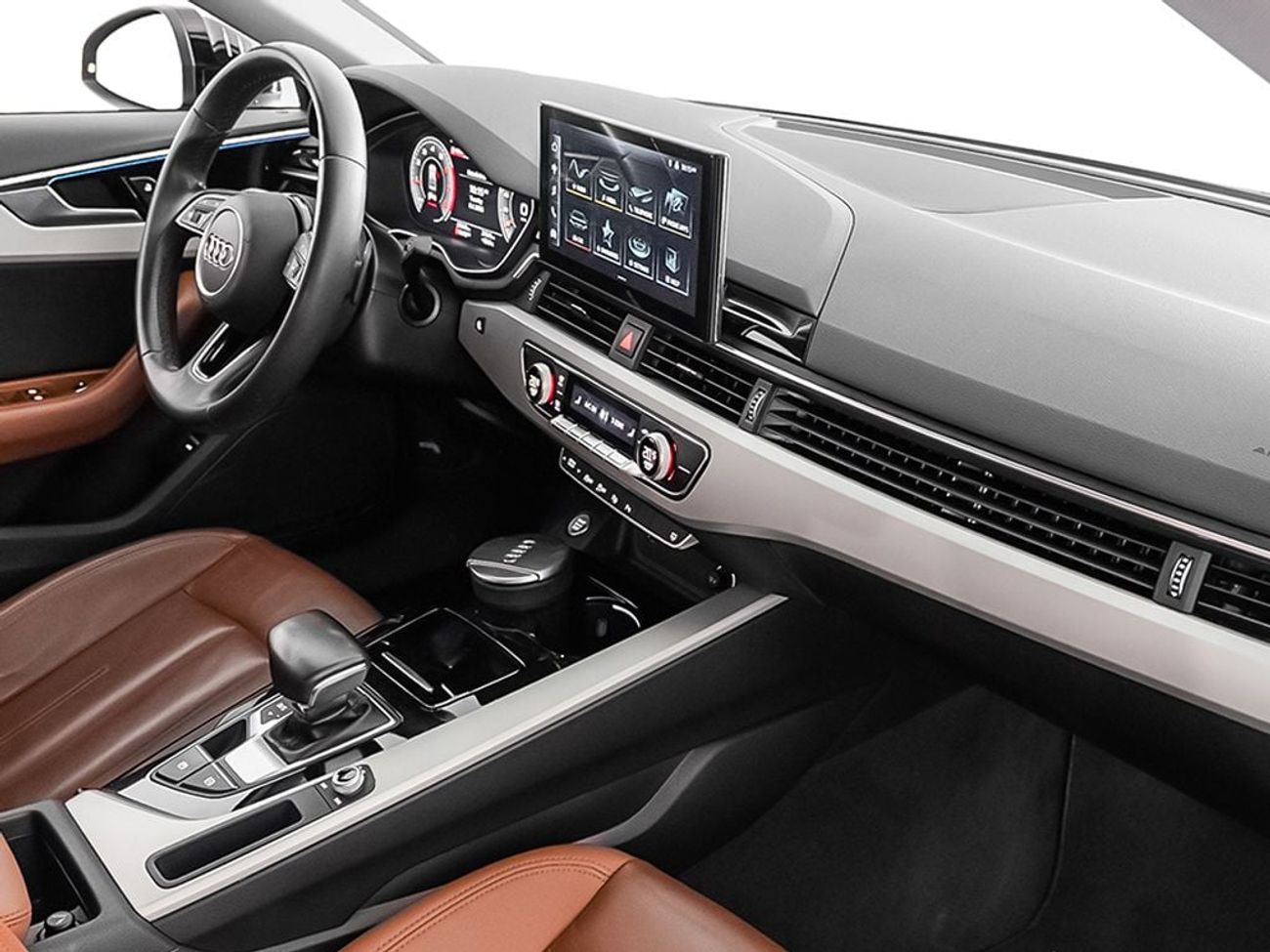 Audi A4 40TFSI S-Line 2.0L