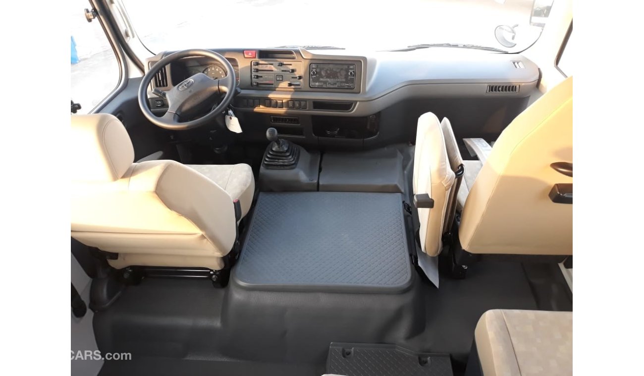 تويوتا كوستر Toyota Coaster 4.2L Diesel 30 Seats With Air Bags and ABS