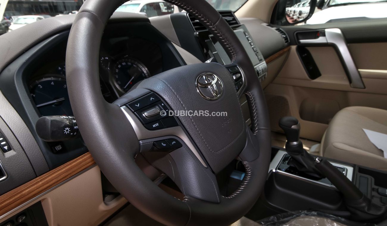 Toyota Prado VX 6 CYLINDER 4.0 PUSH START WITH SUNROOF