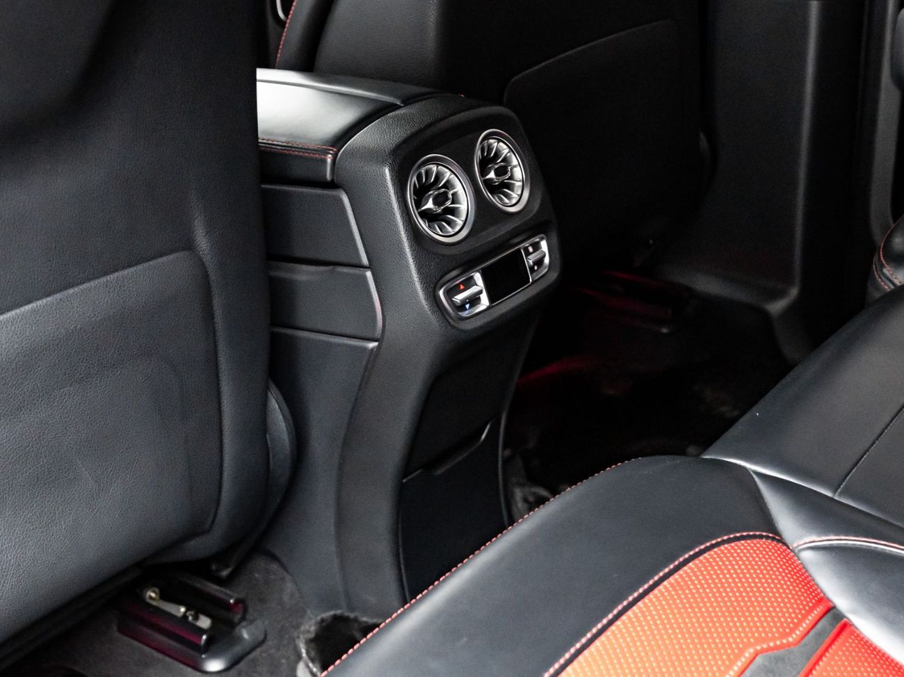 مرسيدس بنز G 63 AMG Std 4.0L