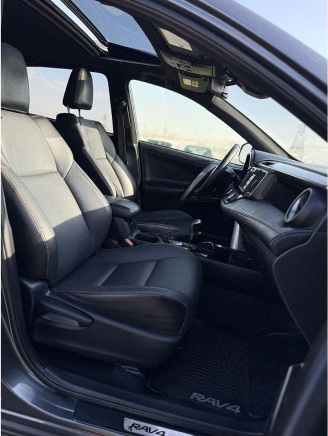 Toyota RAV4 Hybrid TOYOTA RAV4 SE Full Option