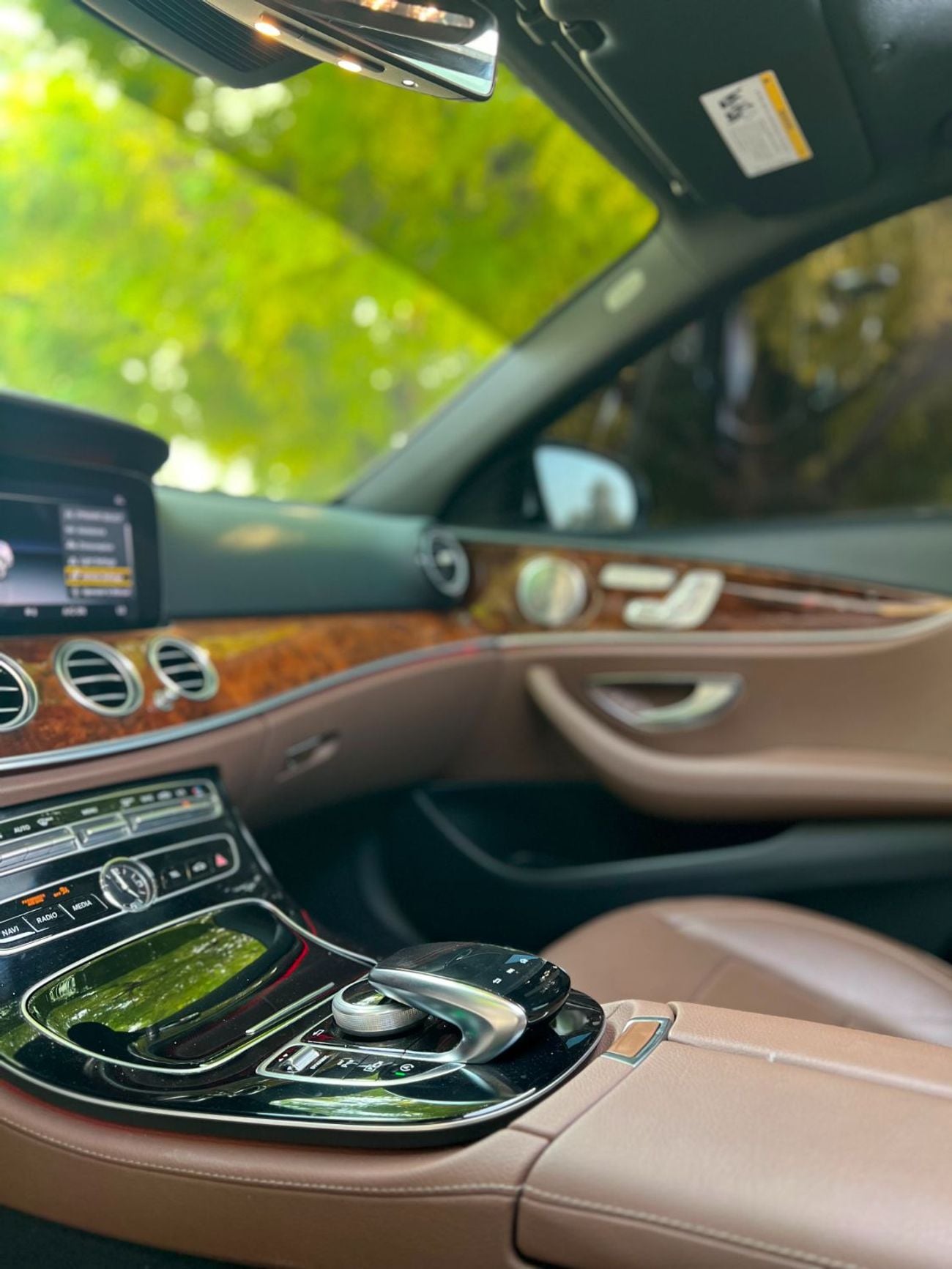 مرسيدس بنز E300 AMG