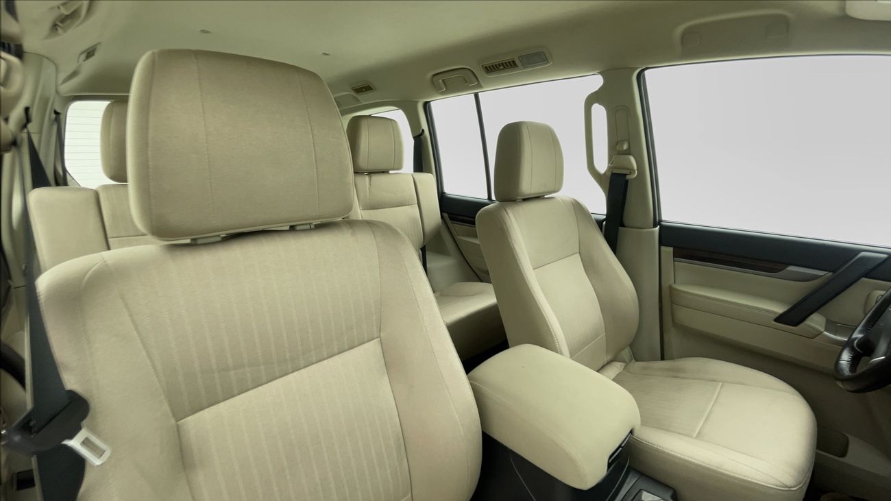 Mitsubishi Pajero GLS MID 3.5 | Zero Down Payment | Home Test Drive