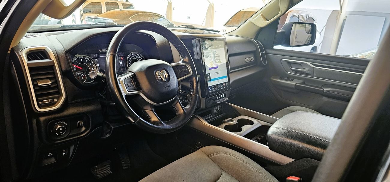 رام 1500 Bighorn 5.7L