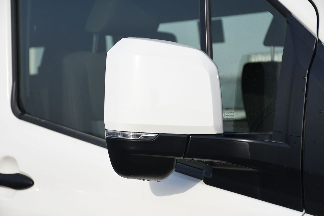 Toyota Hiace 3.5L Automatic With Rear Heater & Auto Slide Door  (Ready Stock)