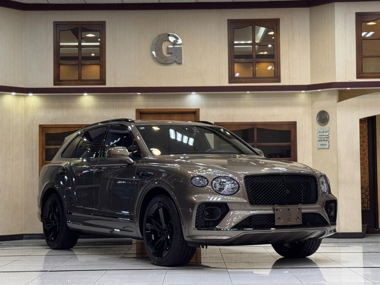 Bentley Bentayga AZURE