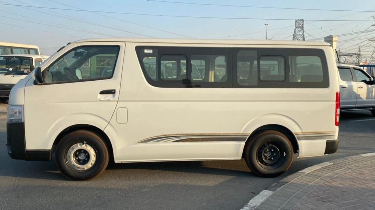 Toyota Hiace Standard Roof 15 Seater 2.5L Diesel RWD Model 2025