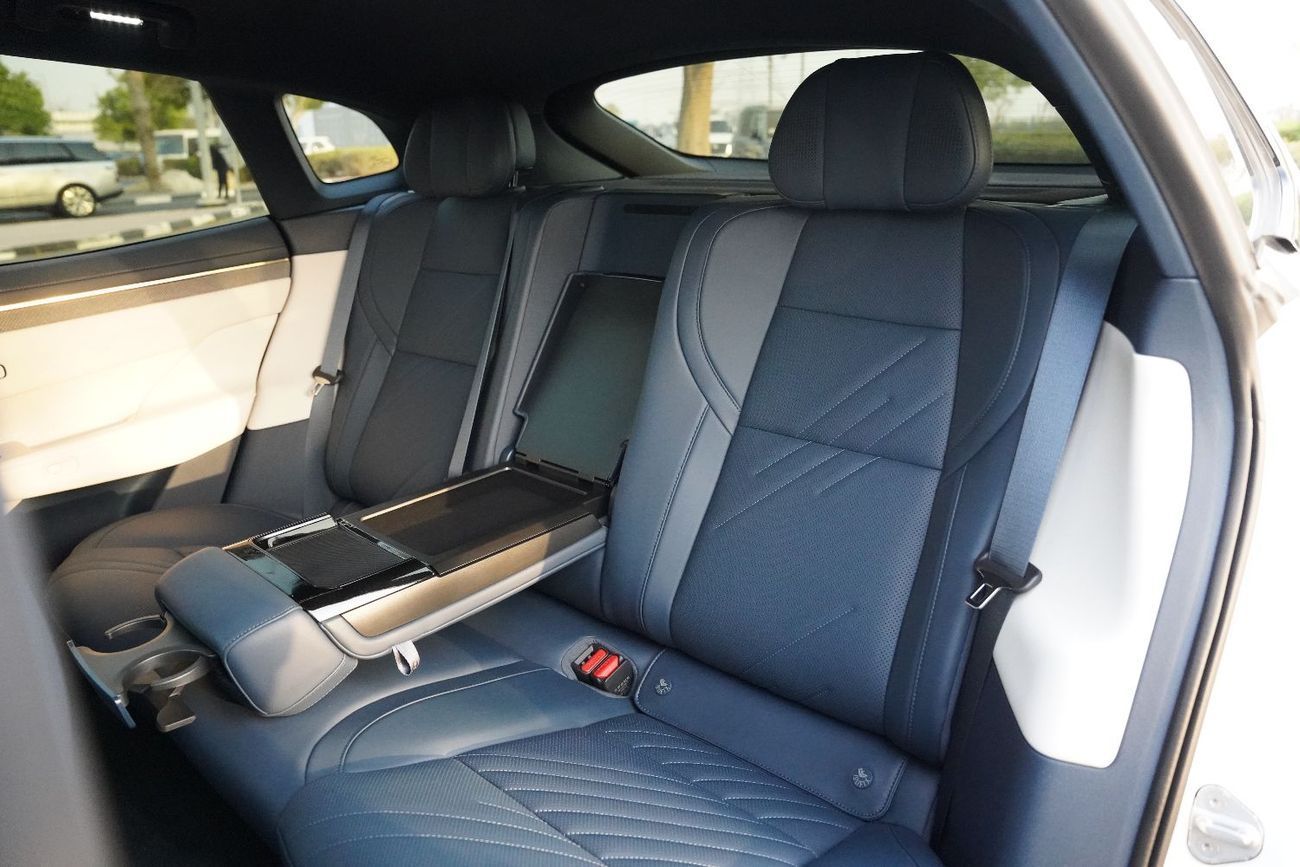 Zeekr 001 2025 ZEEKR 001 You Version 100k White 0Km