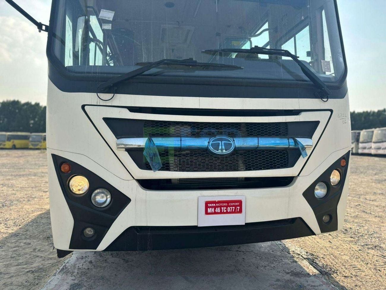 Tata LPO 1618  TATA LPO 1618 BUS MY-2026