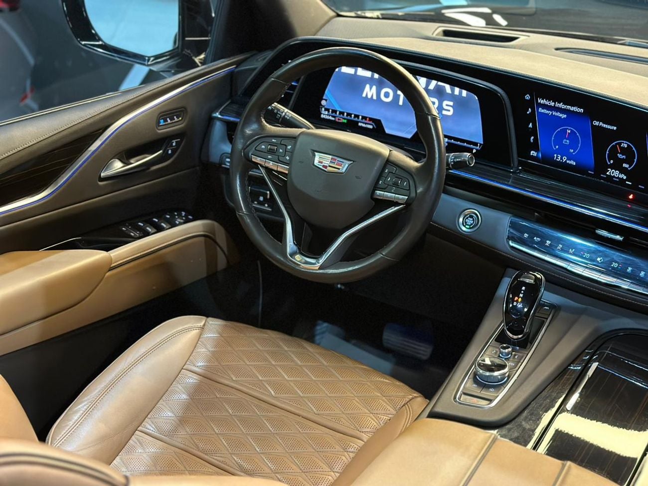 كاديلاك إسكالاد Sport Platinum 6.2L 4WD