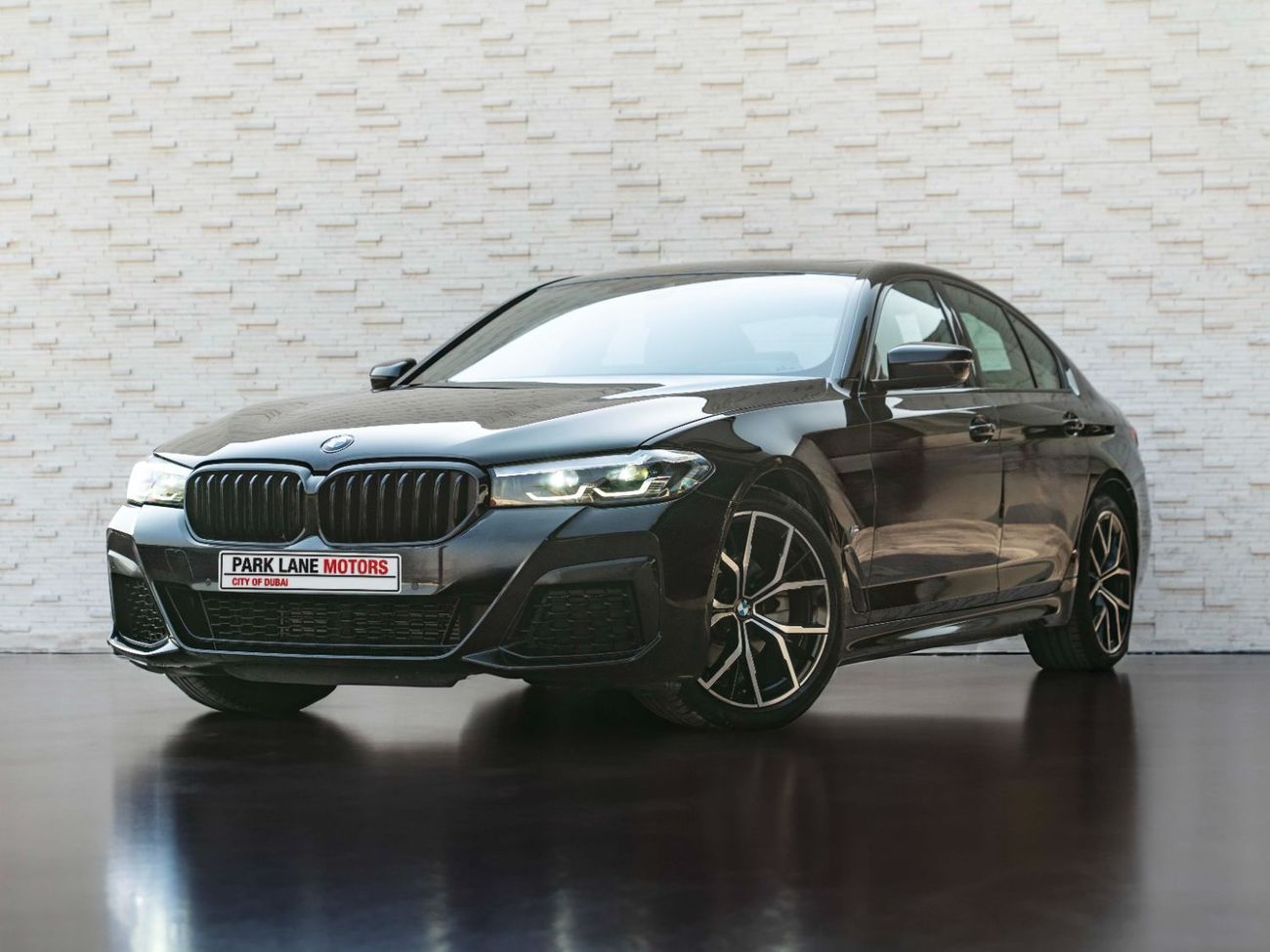 BMW 520i M Sport Comfort 2.0L