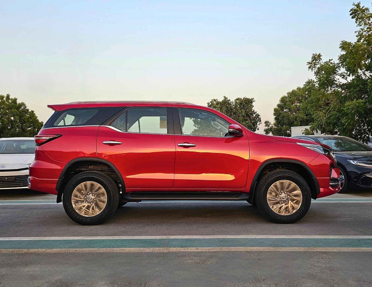 Toyota Fortuner SR5 ADVENTURE | 4.0L V6 PETROL | PUSH START | REAR A/C | DVD+CAMERA (CODE # SR5DV)