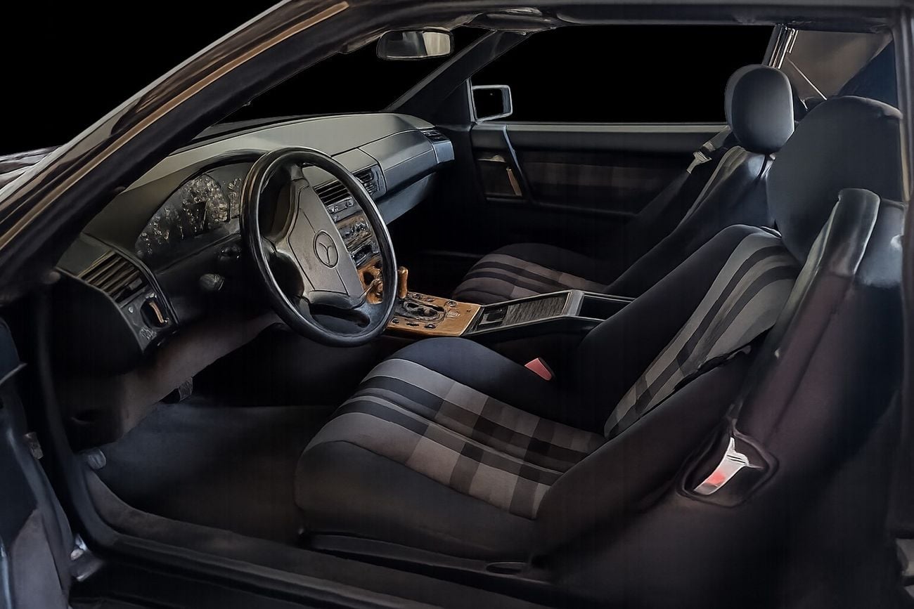 مرسيدس بنز SL 500 MERCEDES BENZ  SL 500 1990