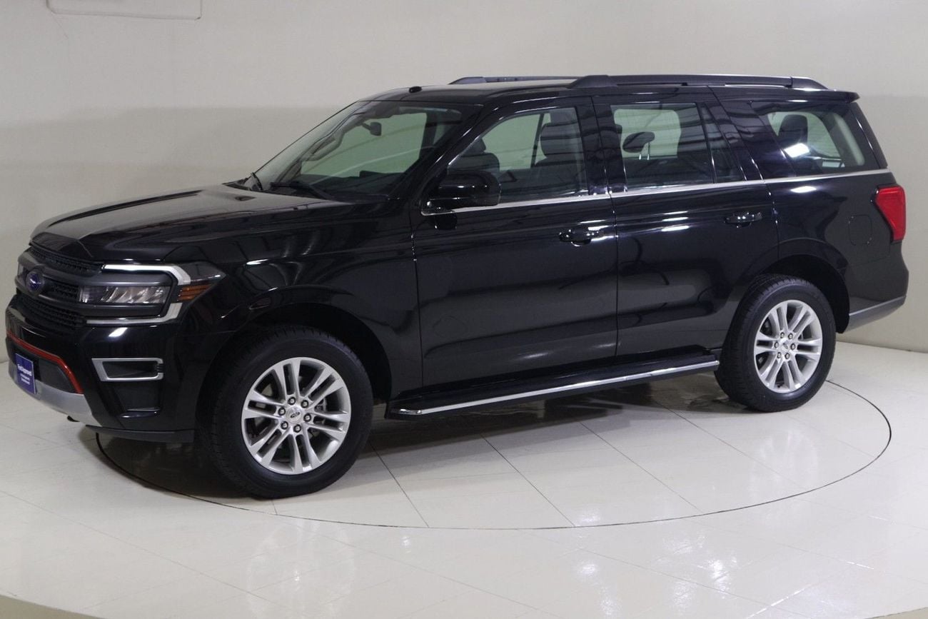 فورد إكسبيديشن XLT XT222 / AL TAYER MOTORS AL QOUZ SHOWROOM