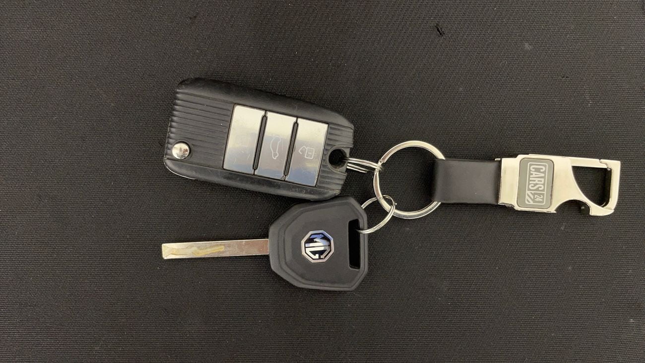 أم جي 5 STD 1.5 | بدون دفعة مقدمة | اختبار القيادة في المنزل