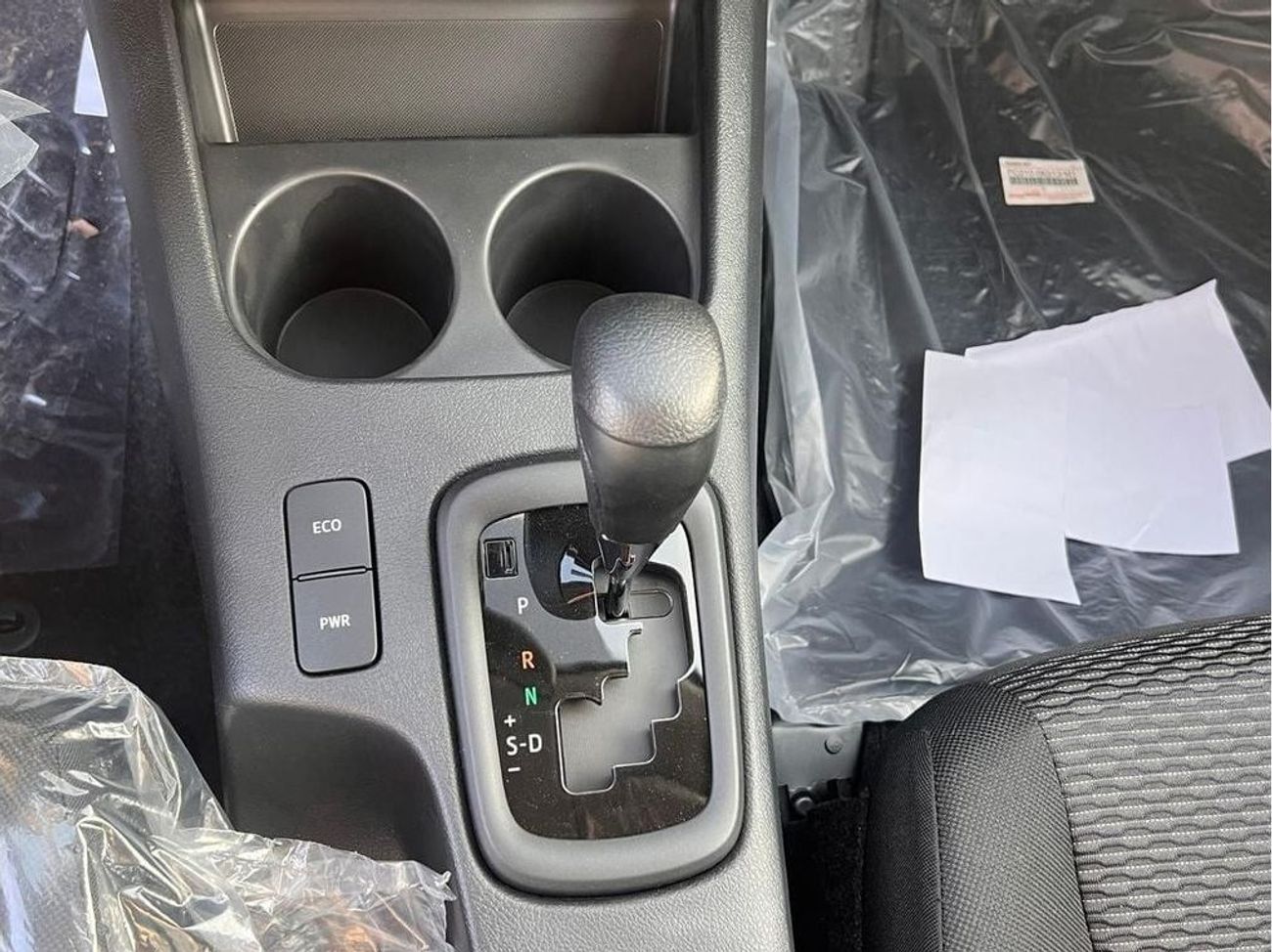 Toyota Hilux TOYOTA HILUX 2.7 4x4 DC PETROL AUTOMATIC FOR NIGERIA