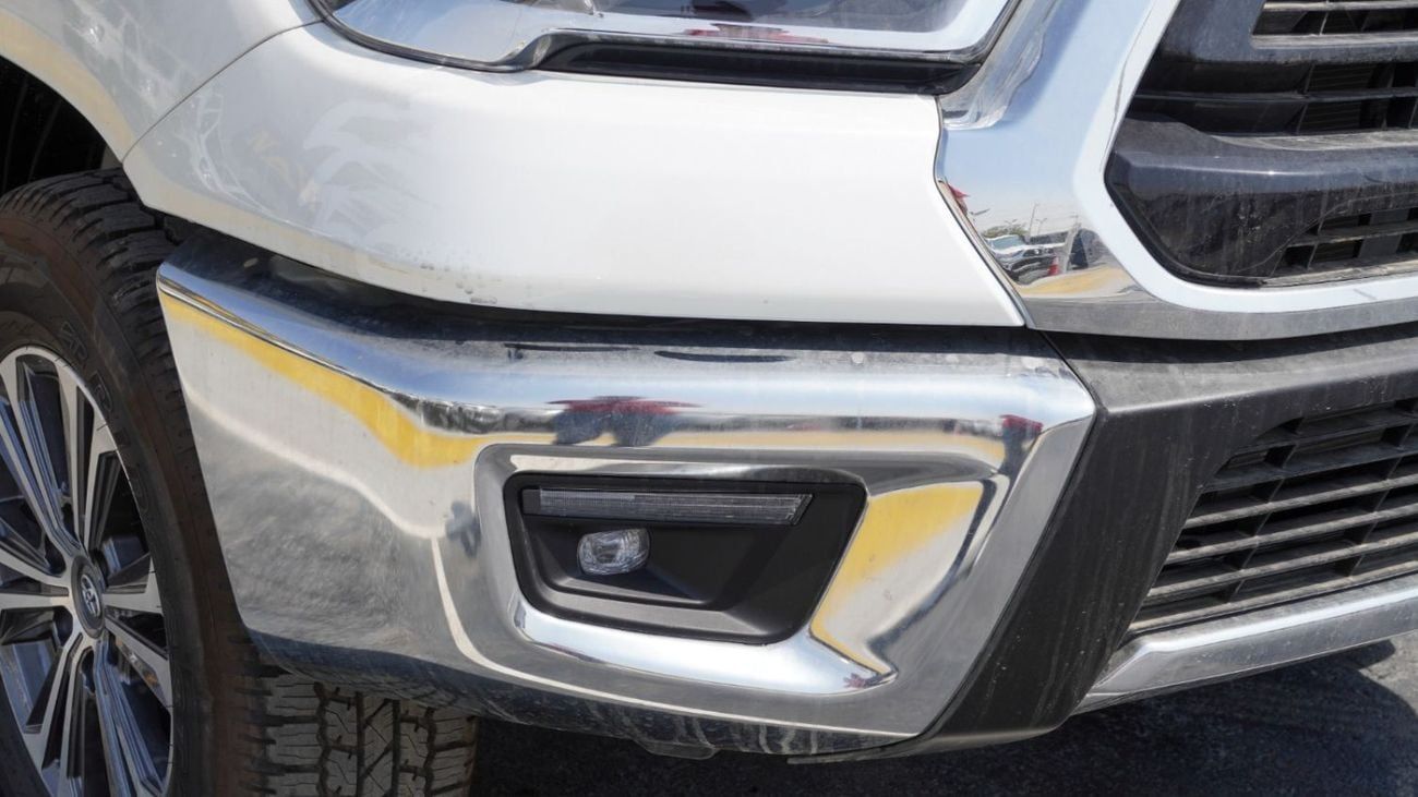 تويوتا هيلوكس GLS 2.7L AWD