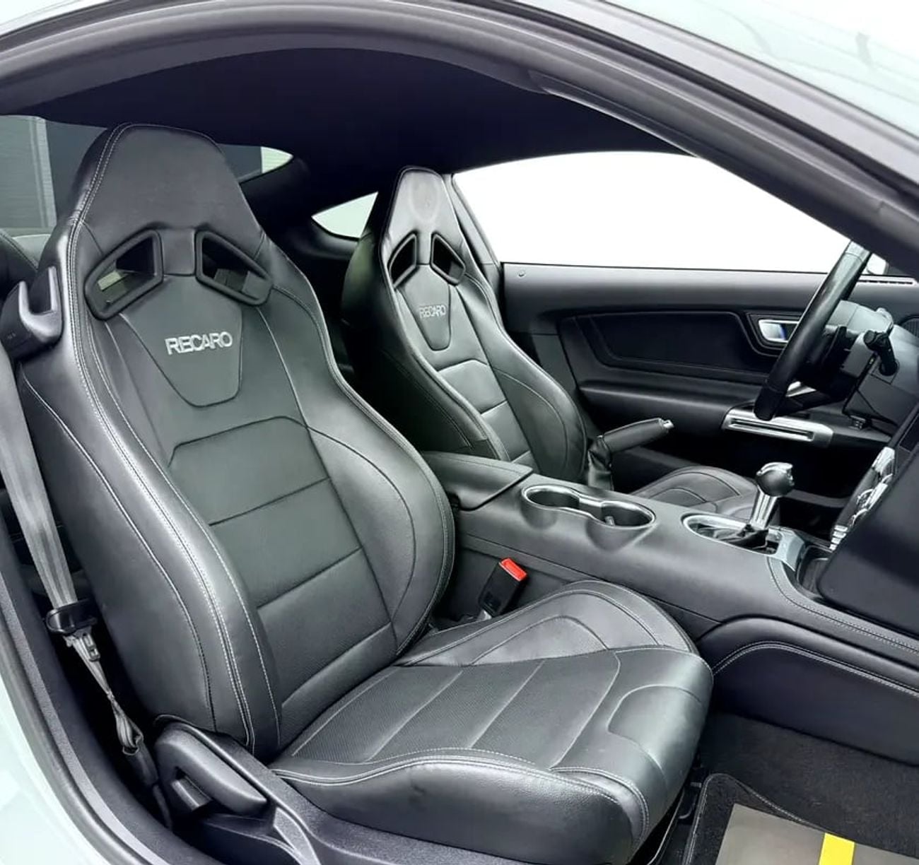Ford Mustang GT PREMIUM Mach 1 Premium, Warranty, Full Service History, Excellent Condition, GCC