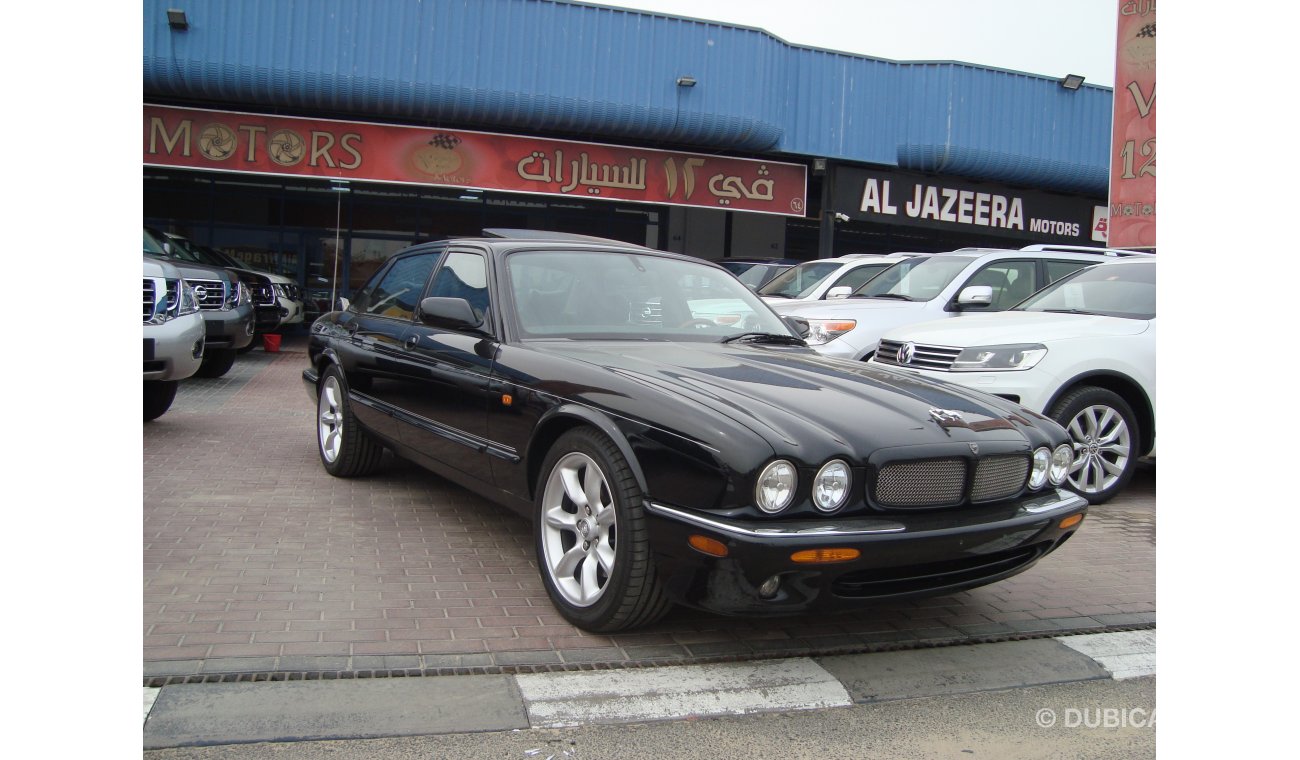 Jaguar XJR SUPER CHAGER